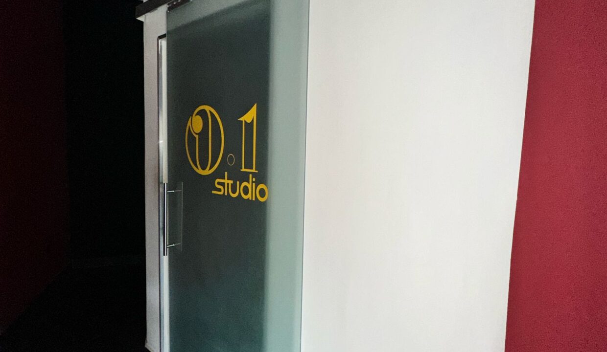 WhatsApp Image 2025-05-14 at 11.40.44 (1)