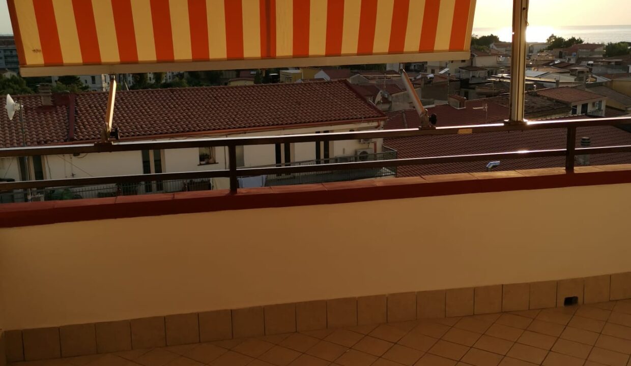 34385376-5fd4-4e42-86dc-89dc702e72fb